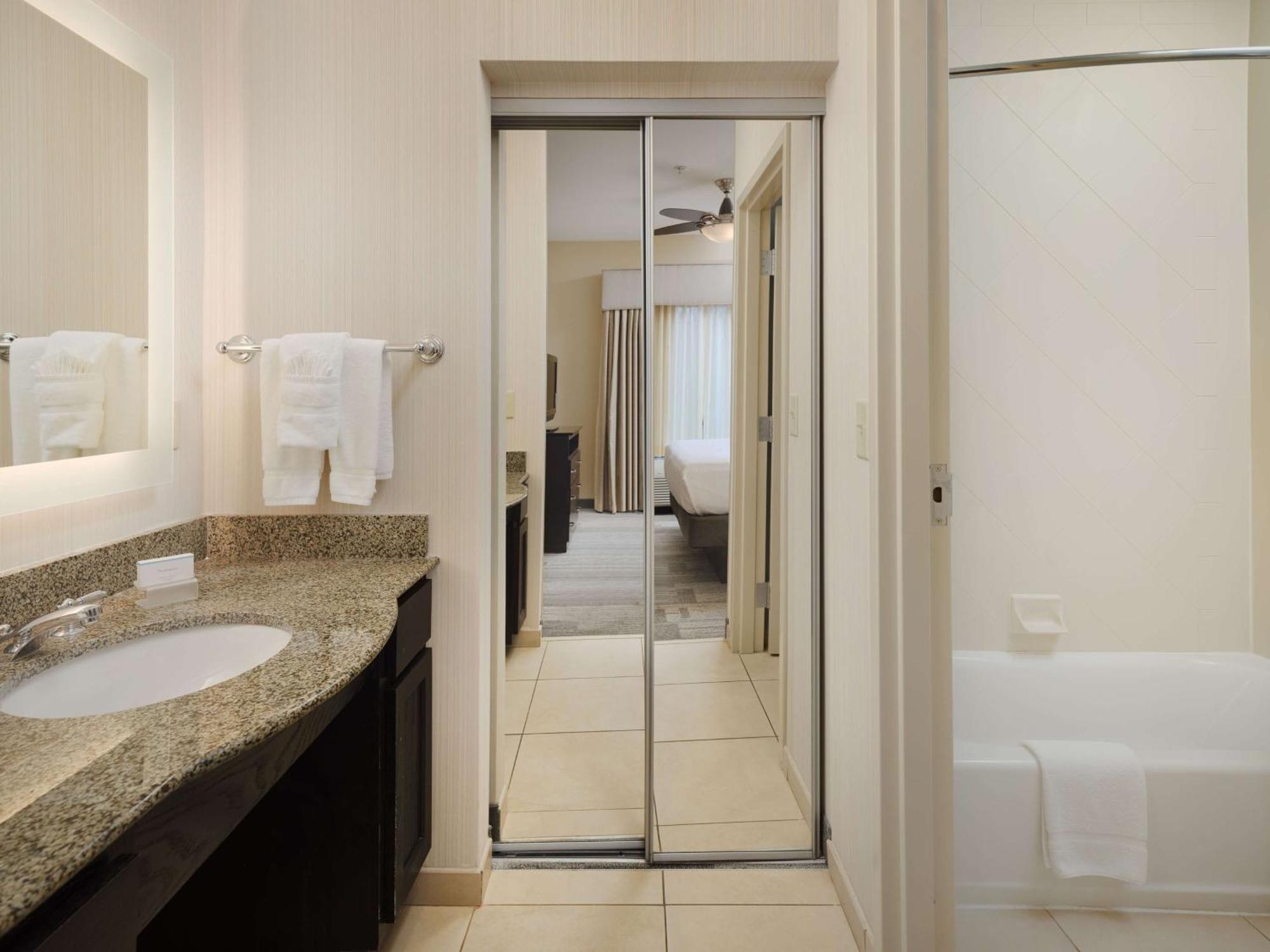 Homewood Suites By Hilton Atlanta Nw/Kennesaw-Town Center Eksteriør bilde